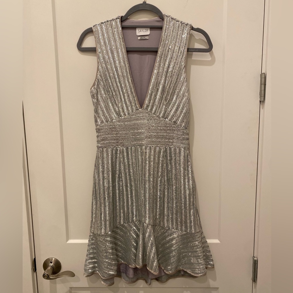 Saylor dress size XS